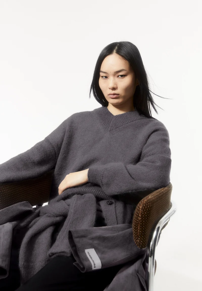 ALBASAA MOHAIR | iron cast