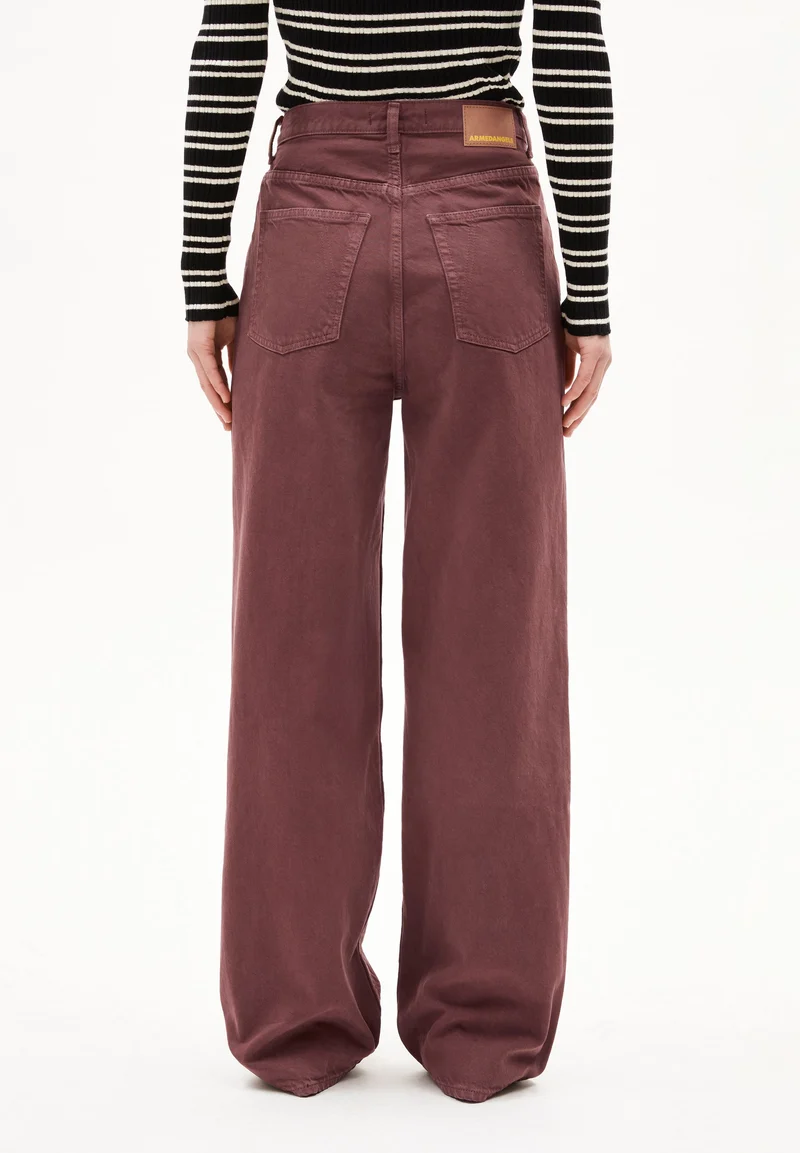 ENIJAA HIGH WAIST WIDE JEANS | dark berry