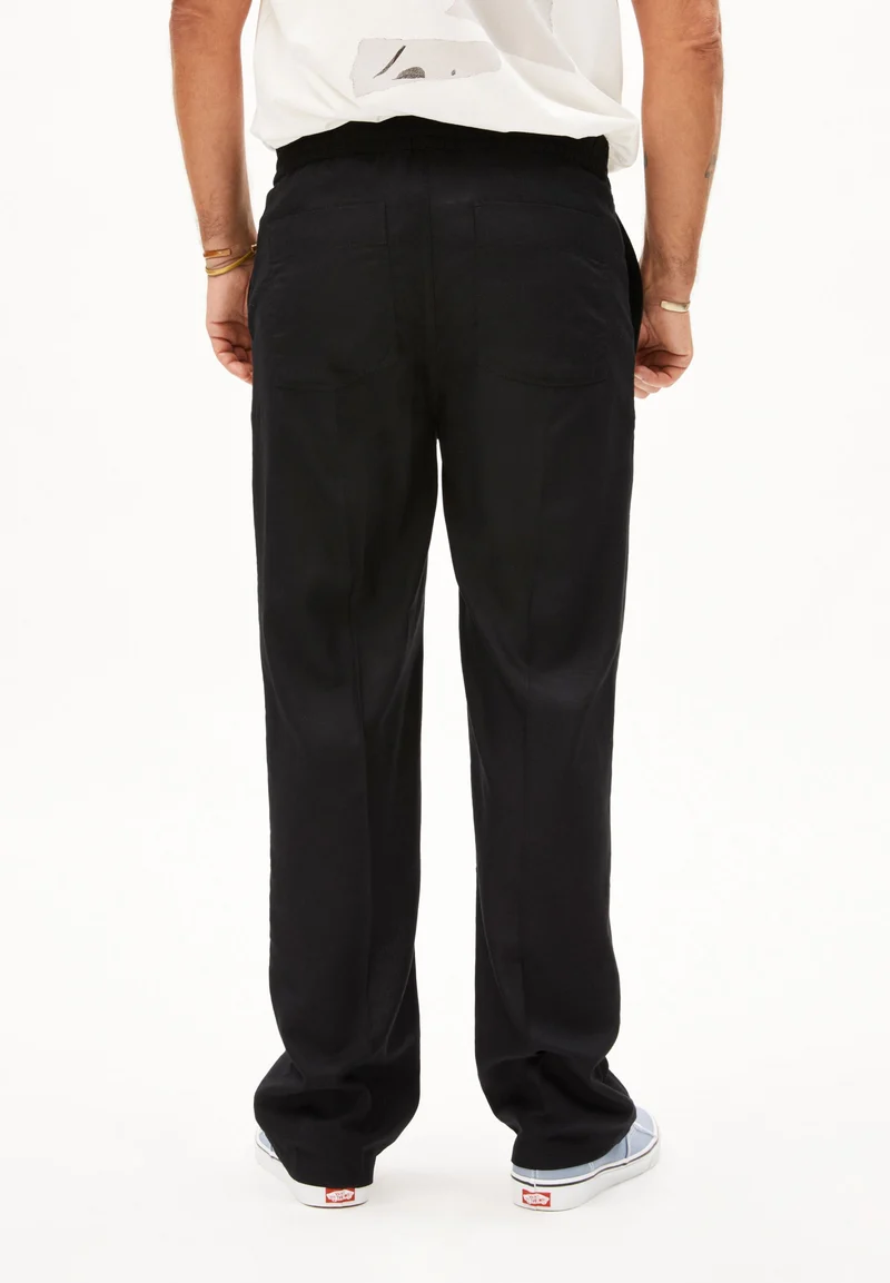 LUKAA LINO HOSE | black