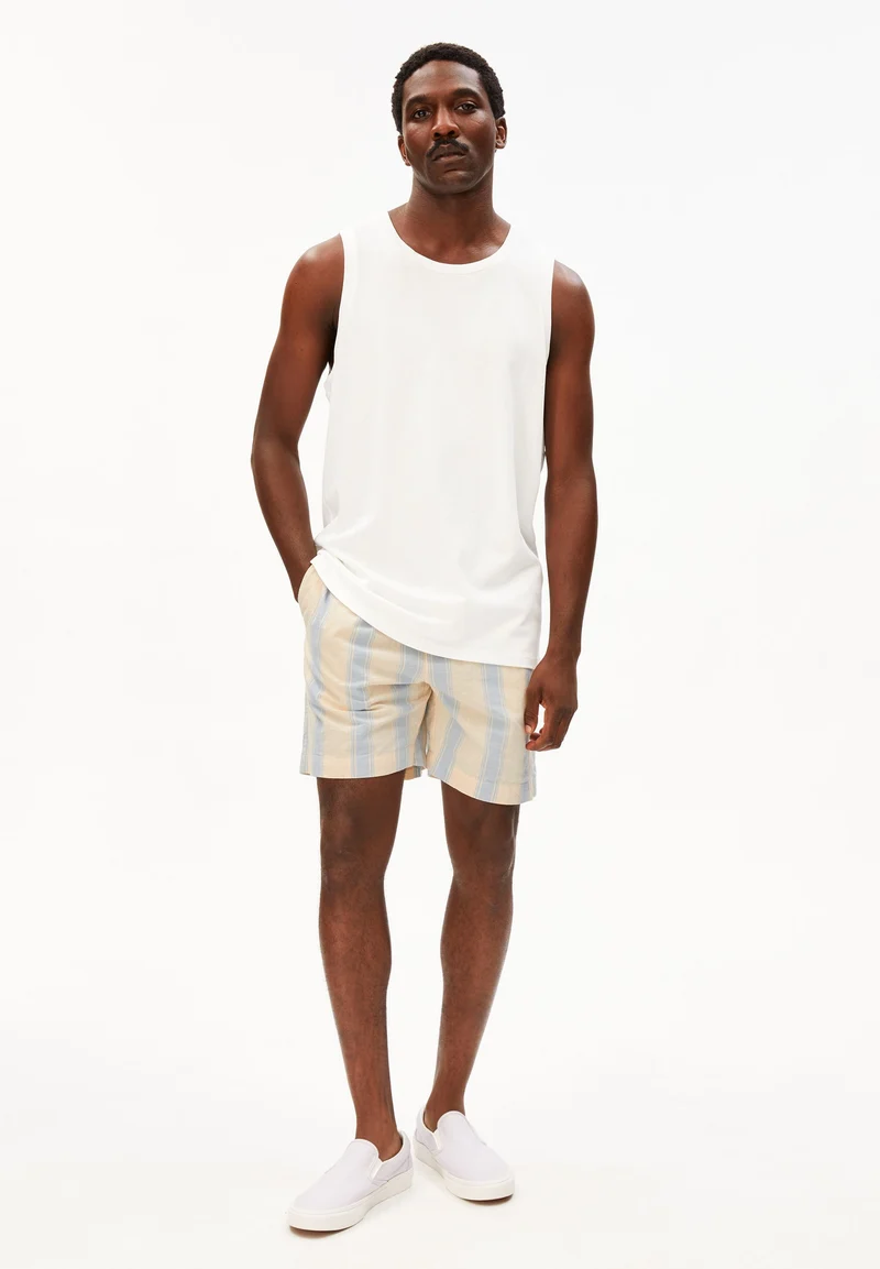 HEAVY WEIGHT TANKTOP | white