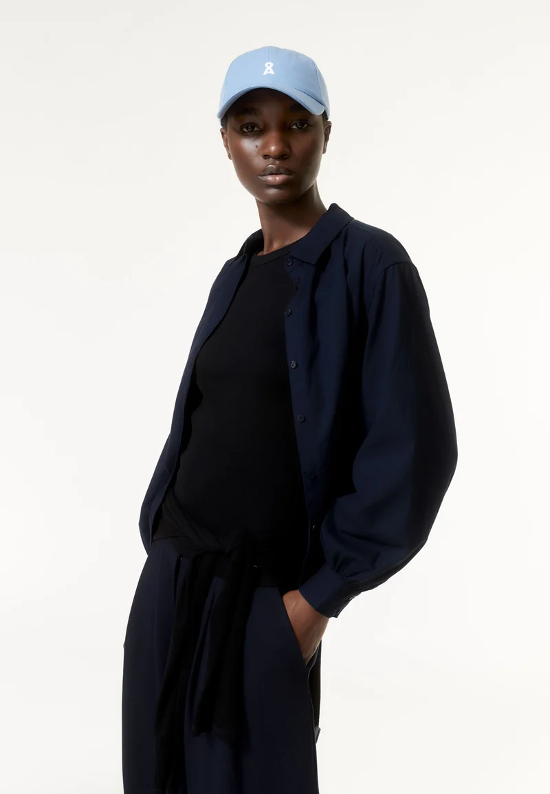 JOELENAA BRUSHED | night sky
