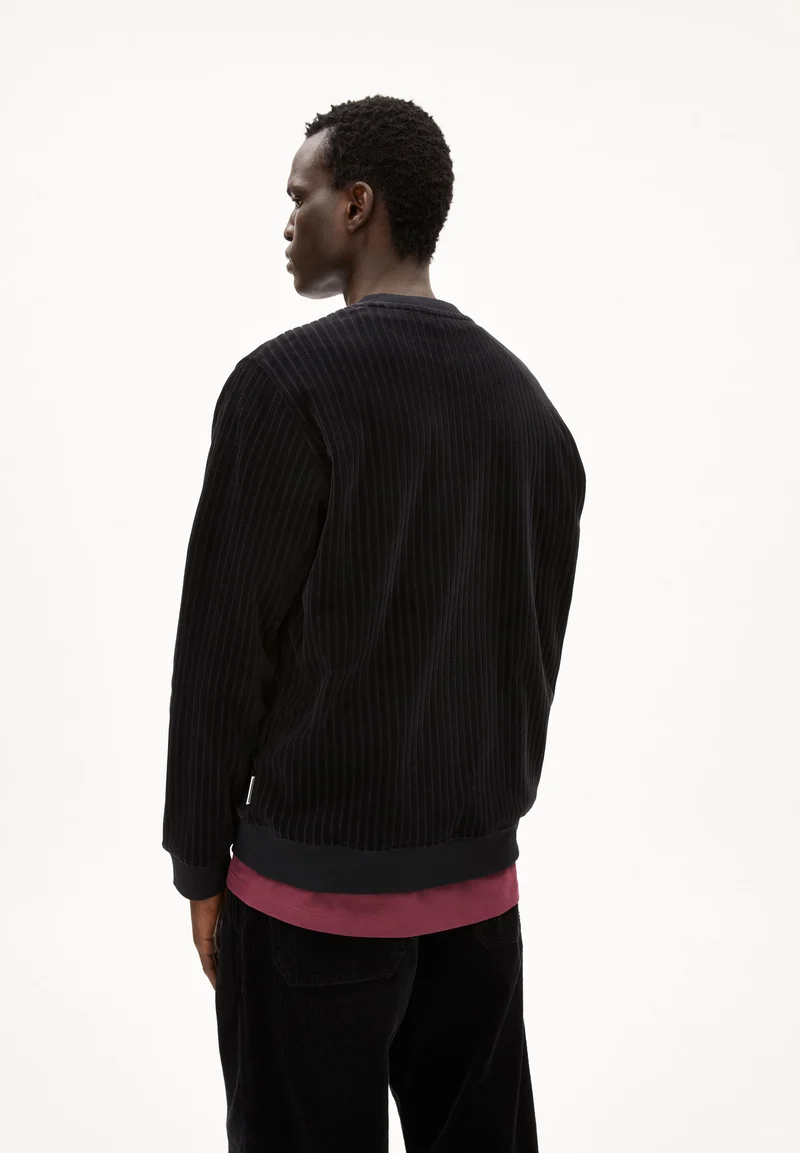 BENJAARO CORDUROY | black