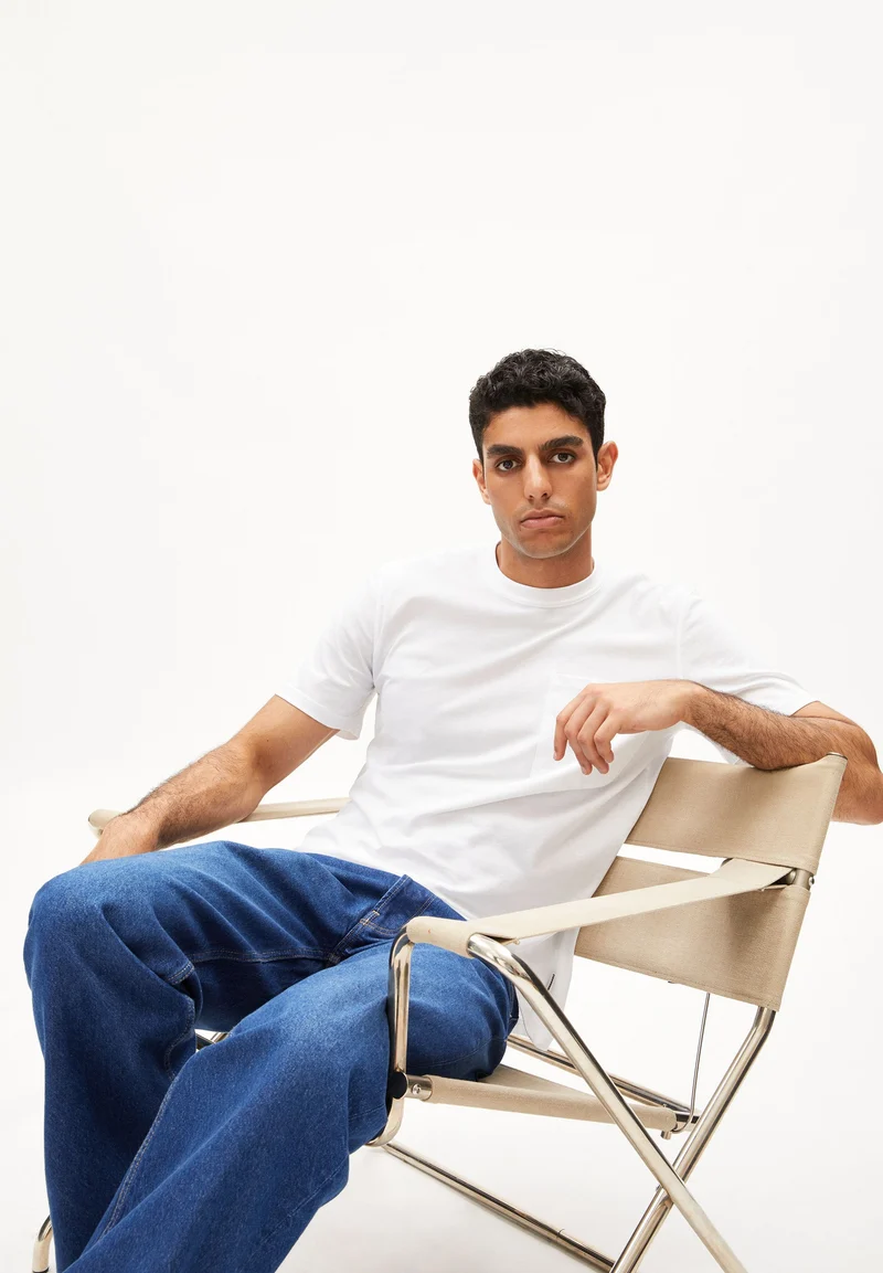 MAARKOS POCKET T-SHIRT | white