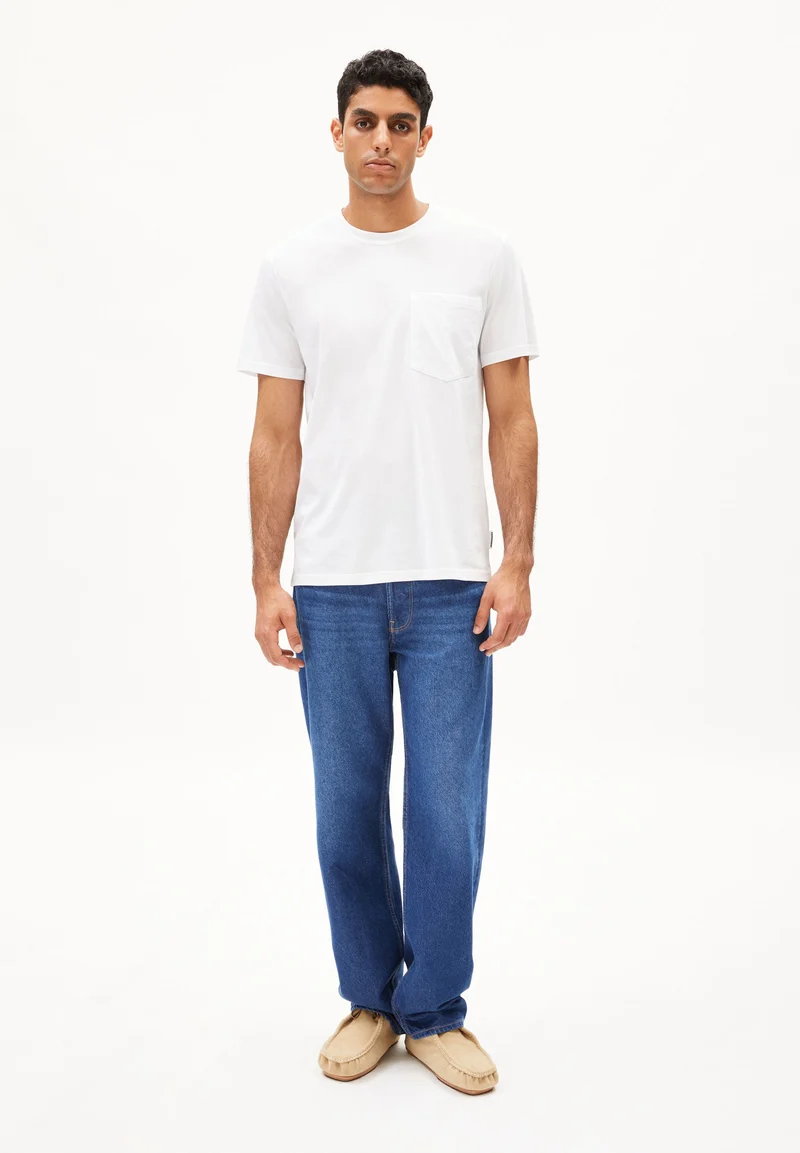 MAARKOS POCKET T-SHIRT | white