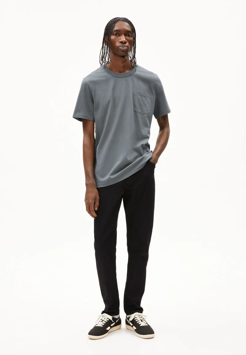 MAARKOS POCKET T-SHIRT | space steel
