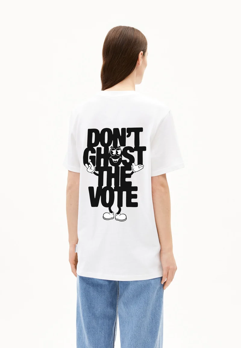 TARJAA DEMOCRACY | white