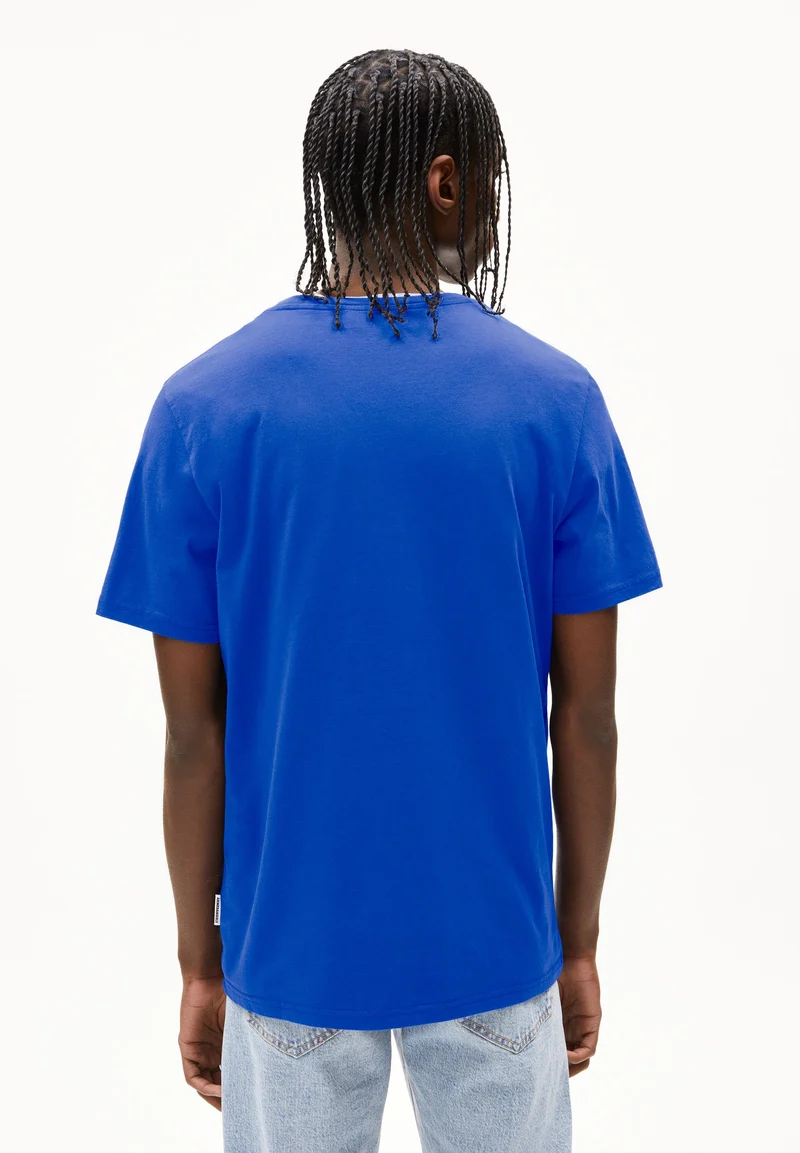 JAAMES SMILE | dynamo blue