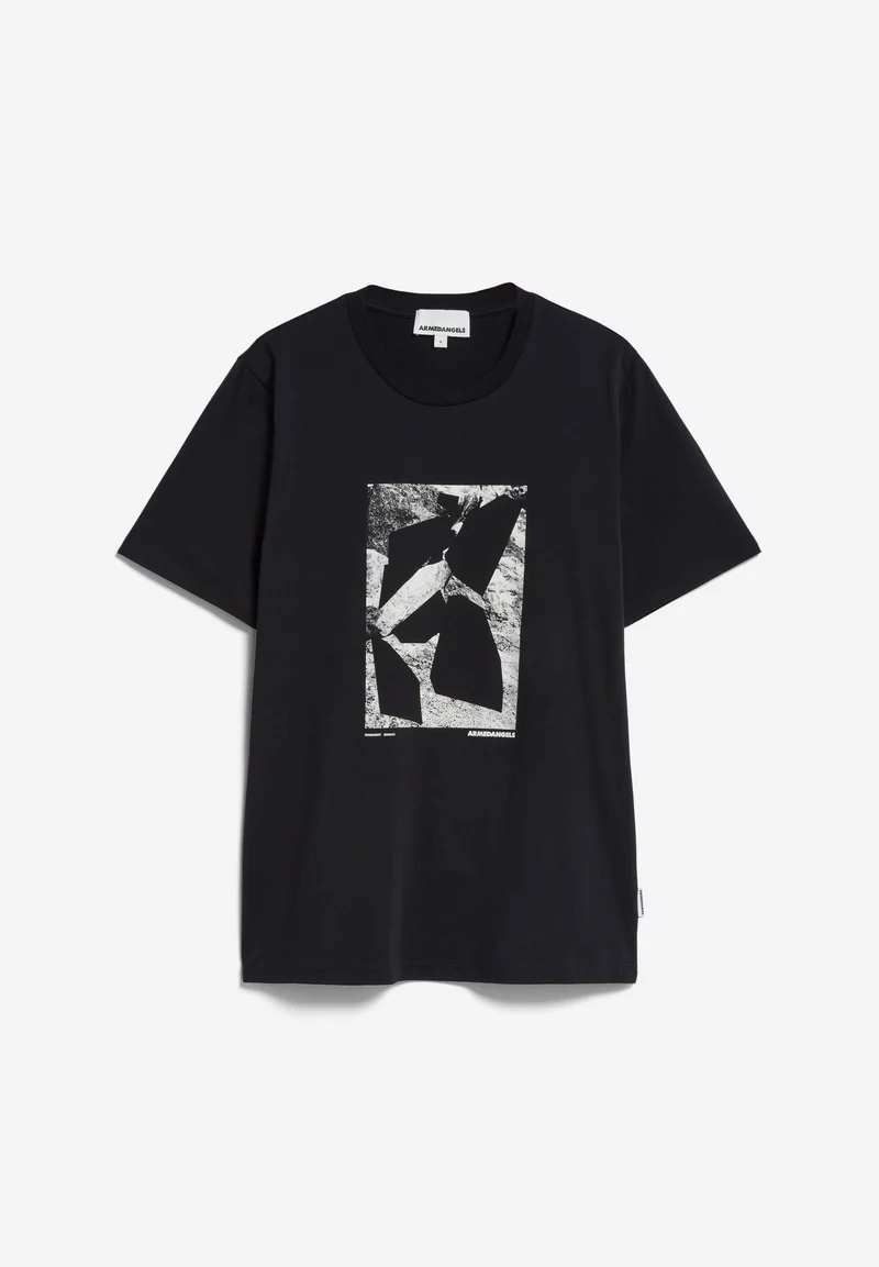 JAAMES ROCKS | black