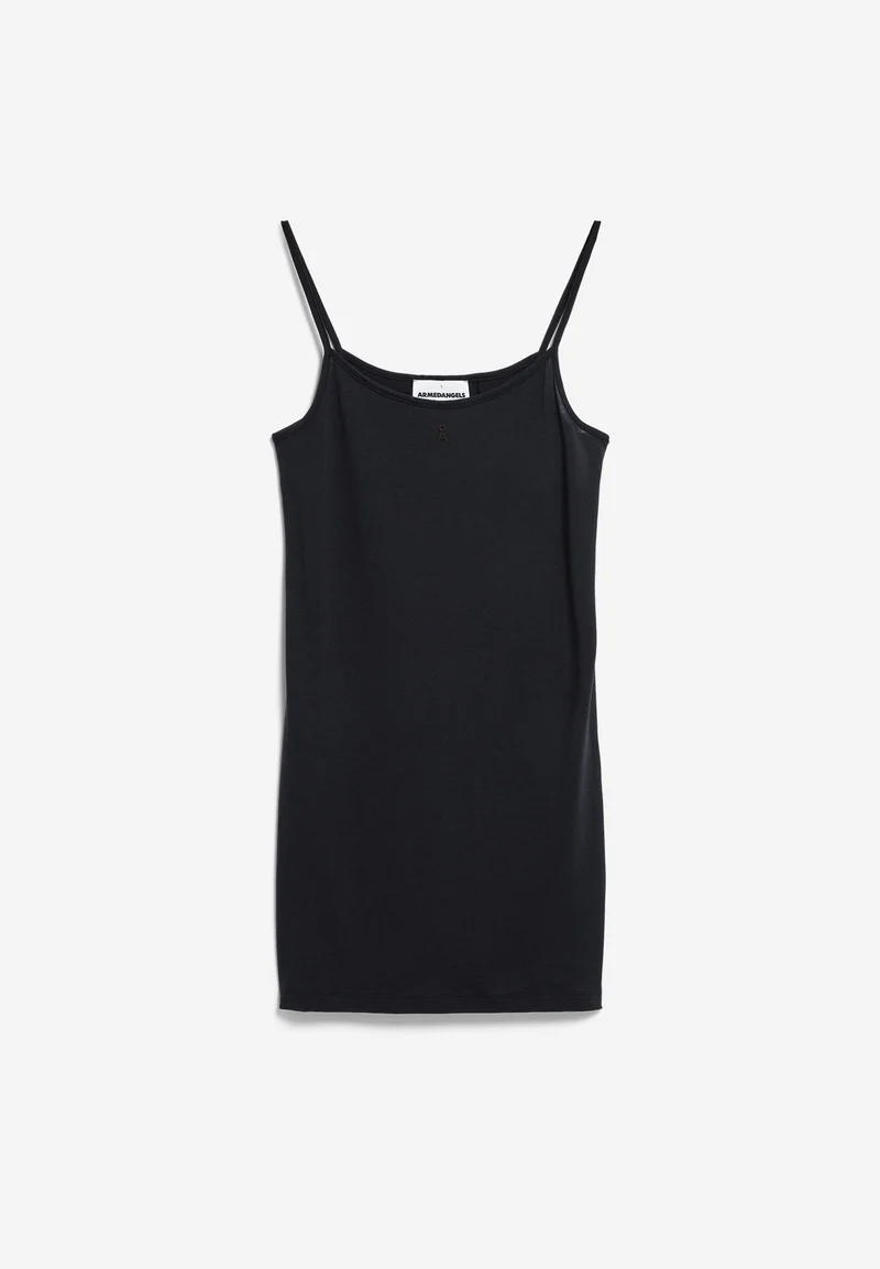 DAARIMA | black