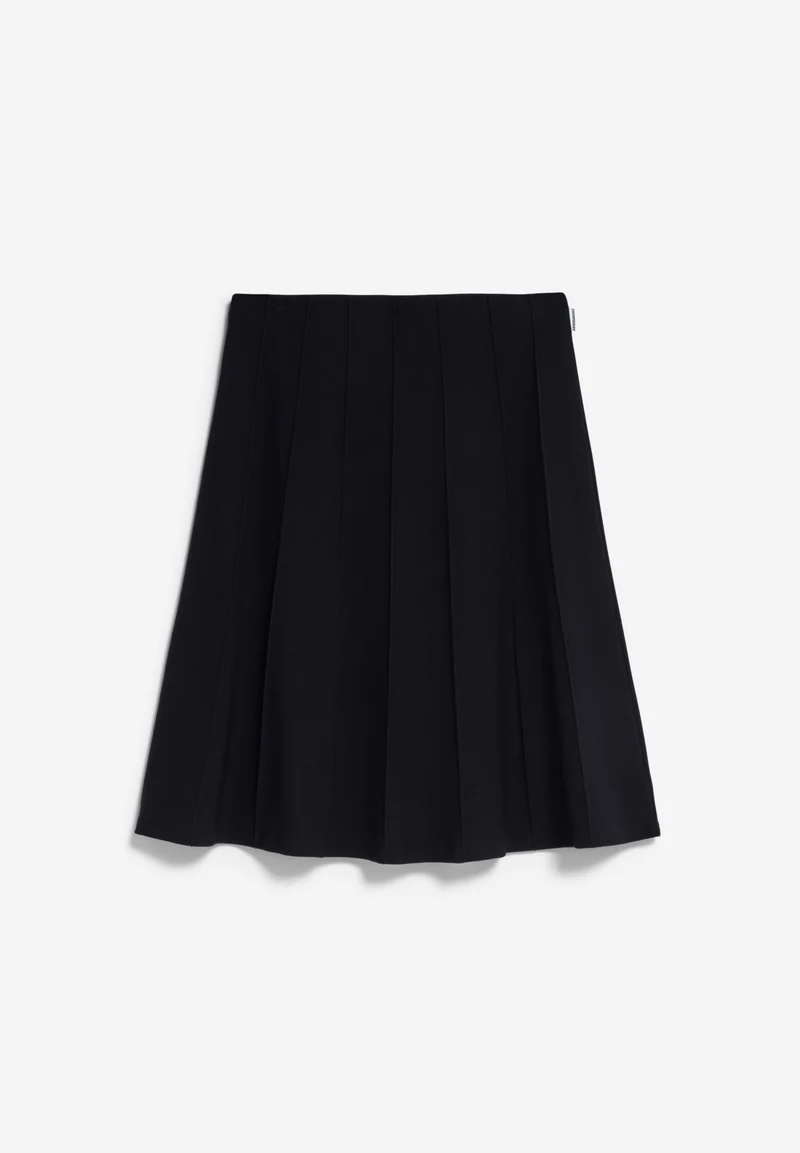 KOKUNAA | black