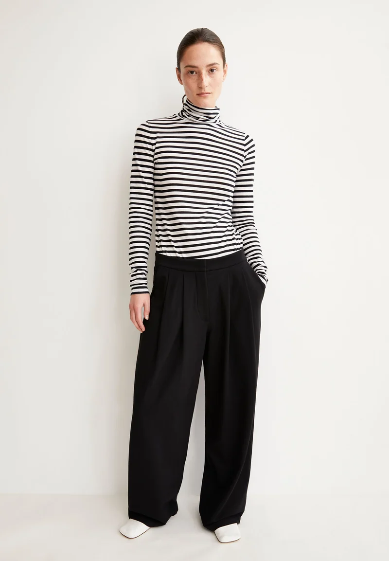 LIRAA LOU WIDELEG PANT | black