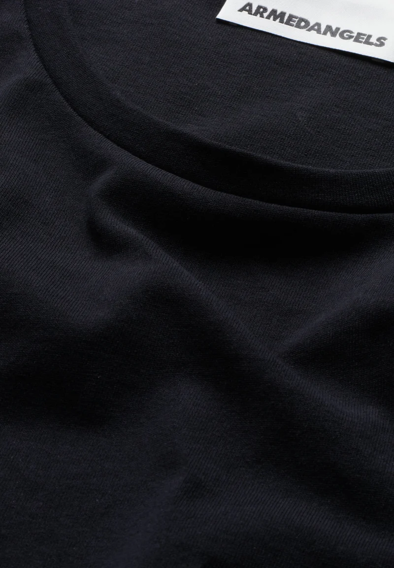 HEAVY WEIGHT TANKTOP | black