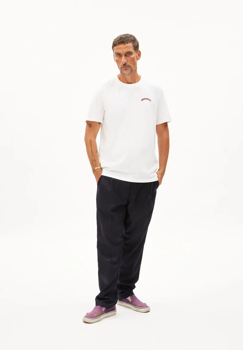MAARKOS ARMEDANGELS | white