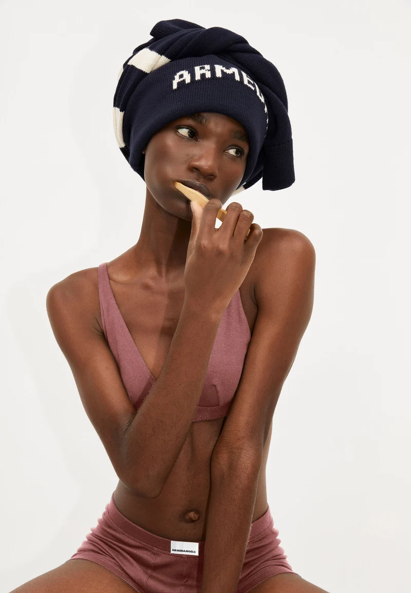 ERYNAA RIPP-HIPSTER | light berry