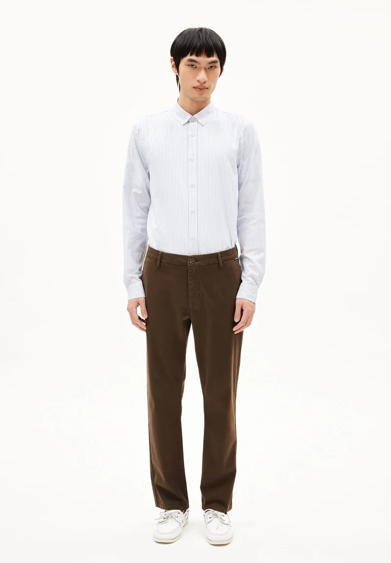 AASTER CHINOHOSE | tree shade