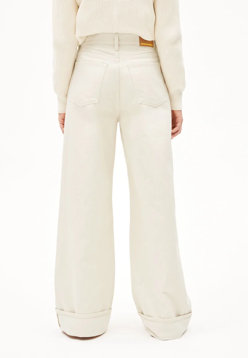 BLINAA HIGH WAIST WIDE JEANS | undyed