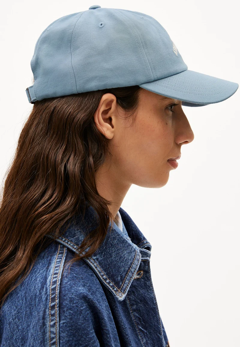 YENAAS SINCE 2007 | pigment blue