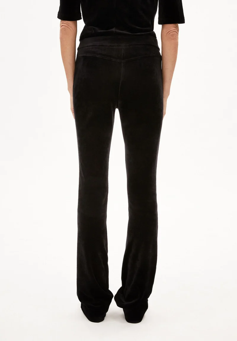 RONJAAL | black