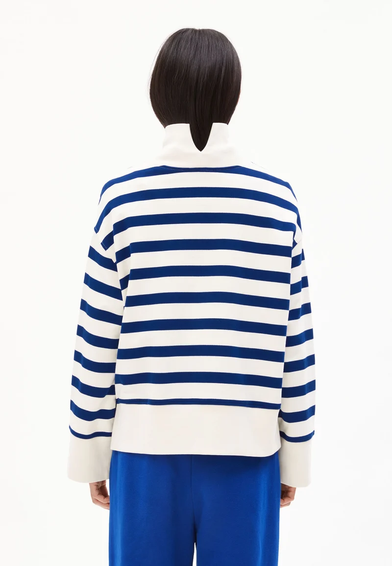 FRANKAA NUNOAA | undyed-lapis blue