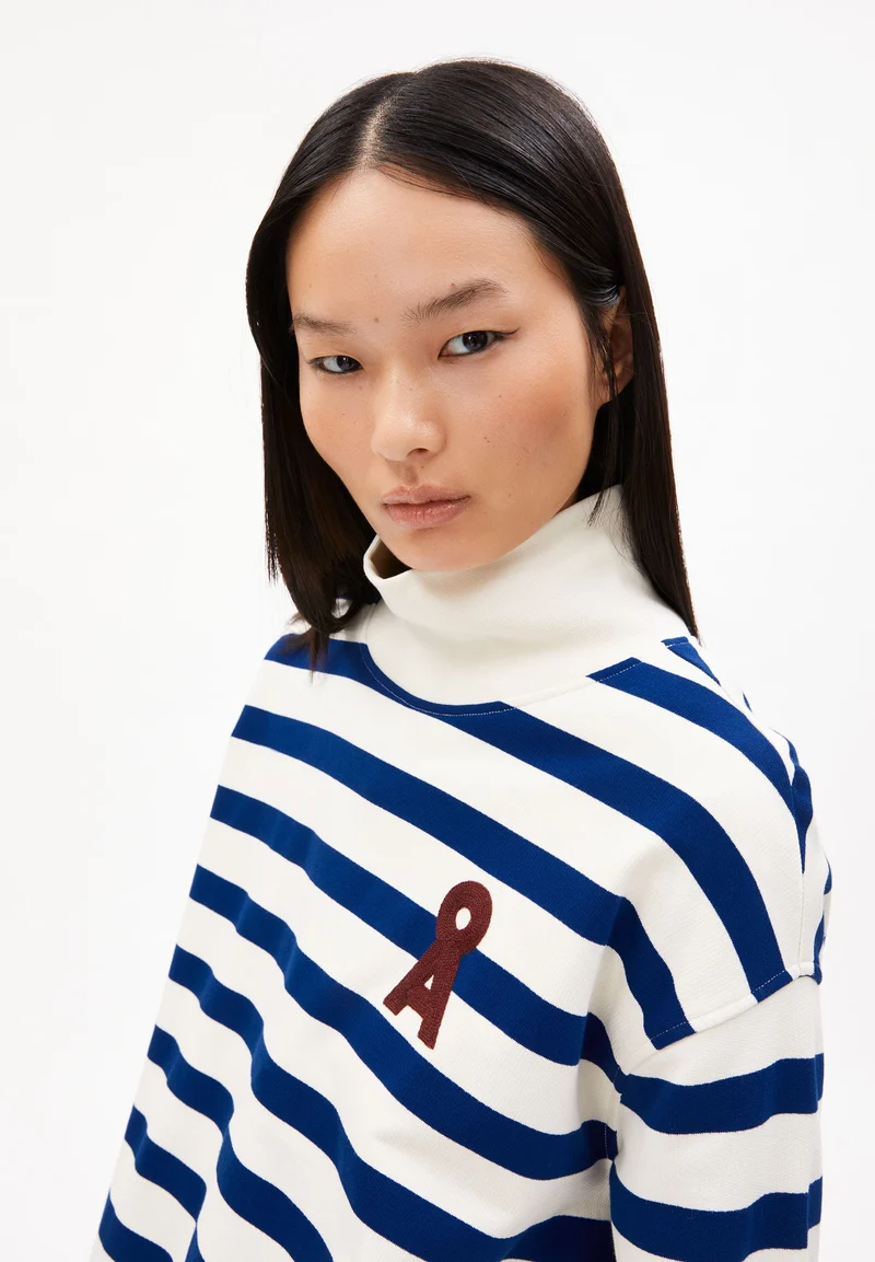 FRANKAA NUNOAA | undyed-lapis blue