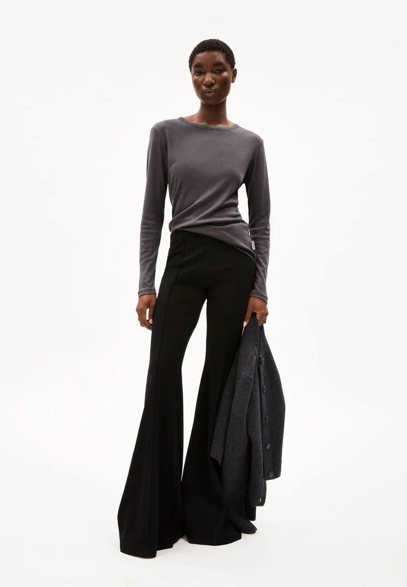 MAIAA WOLL-MIX LANGARMSHIRT | iron cast