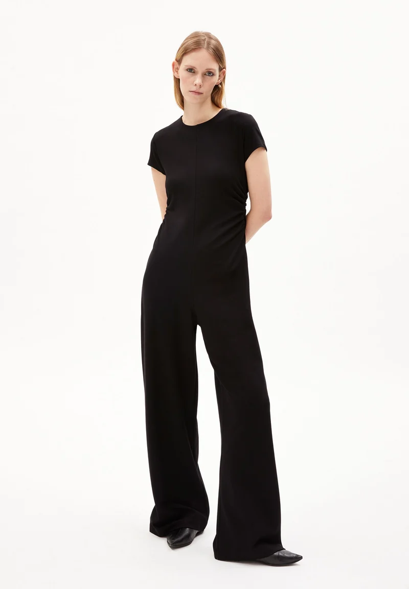 DULCIAA | black