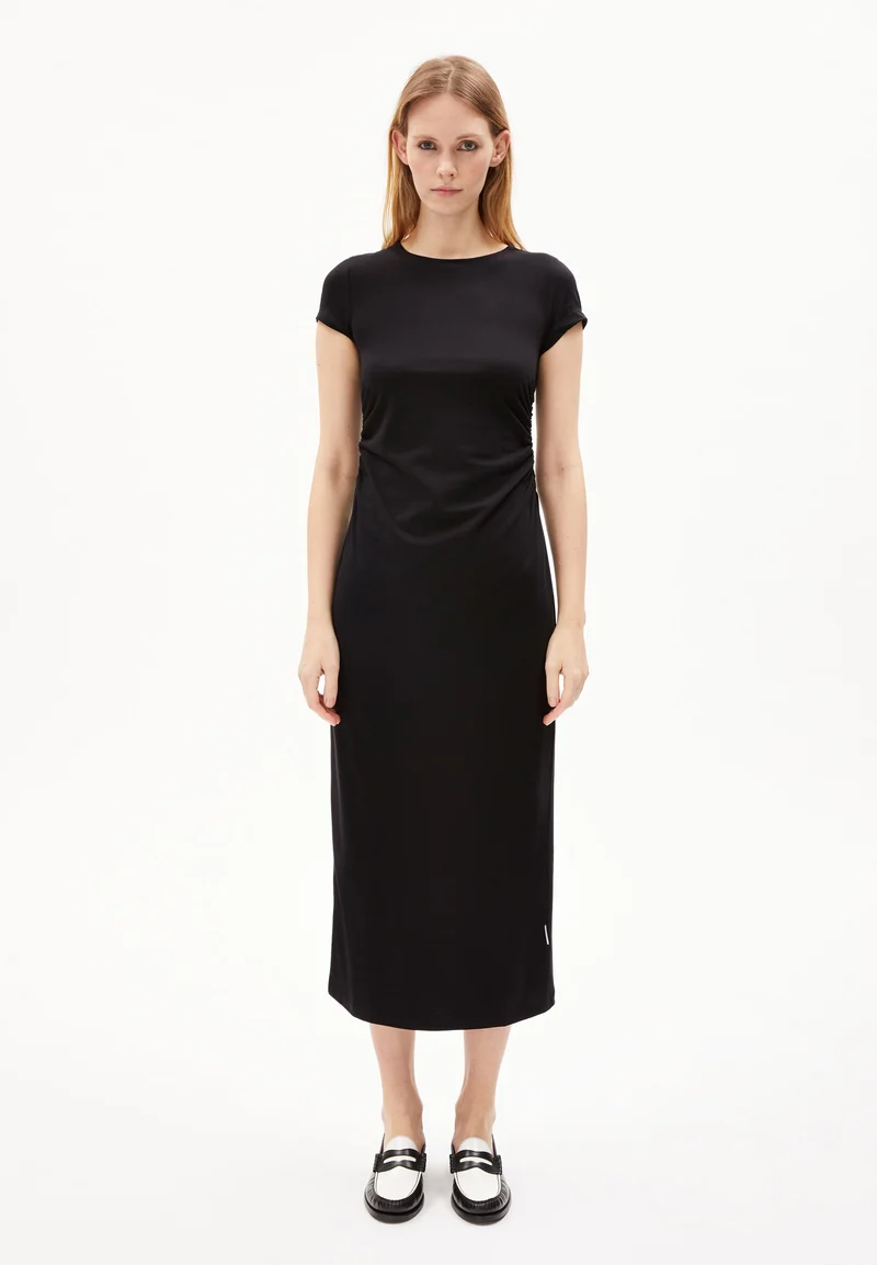 ADAAJA | black