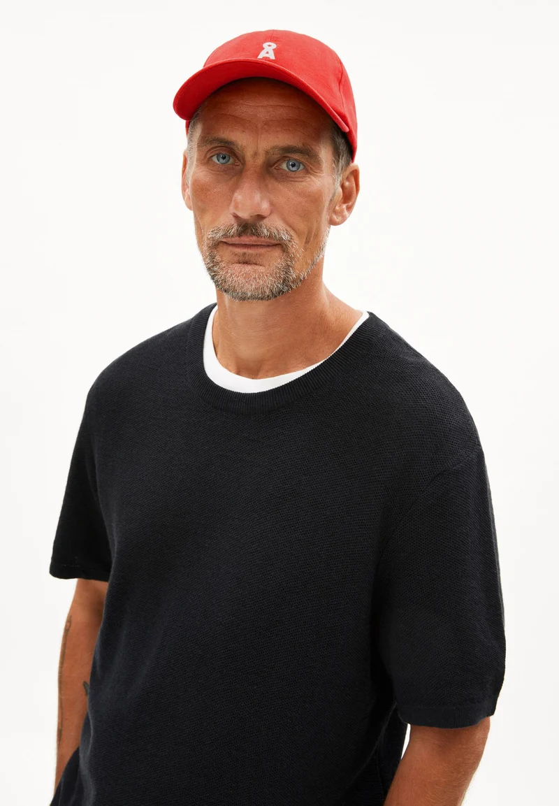 ERWAAN LINO | black