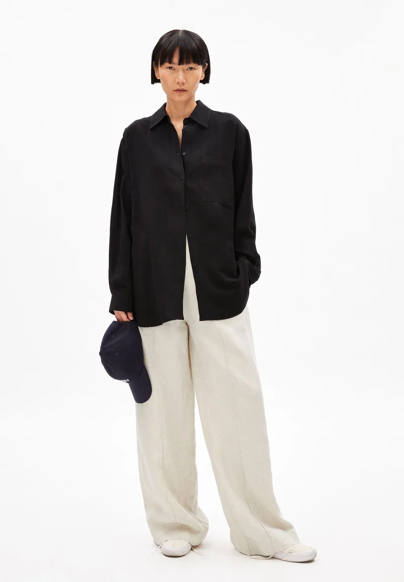 MAALGAA LINO | black