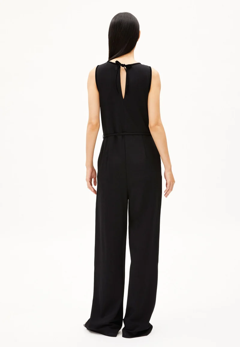 DULAHAA | black