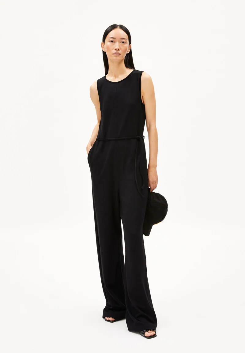 DULAHAA | black