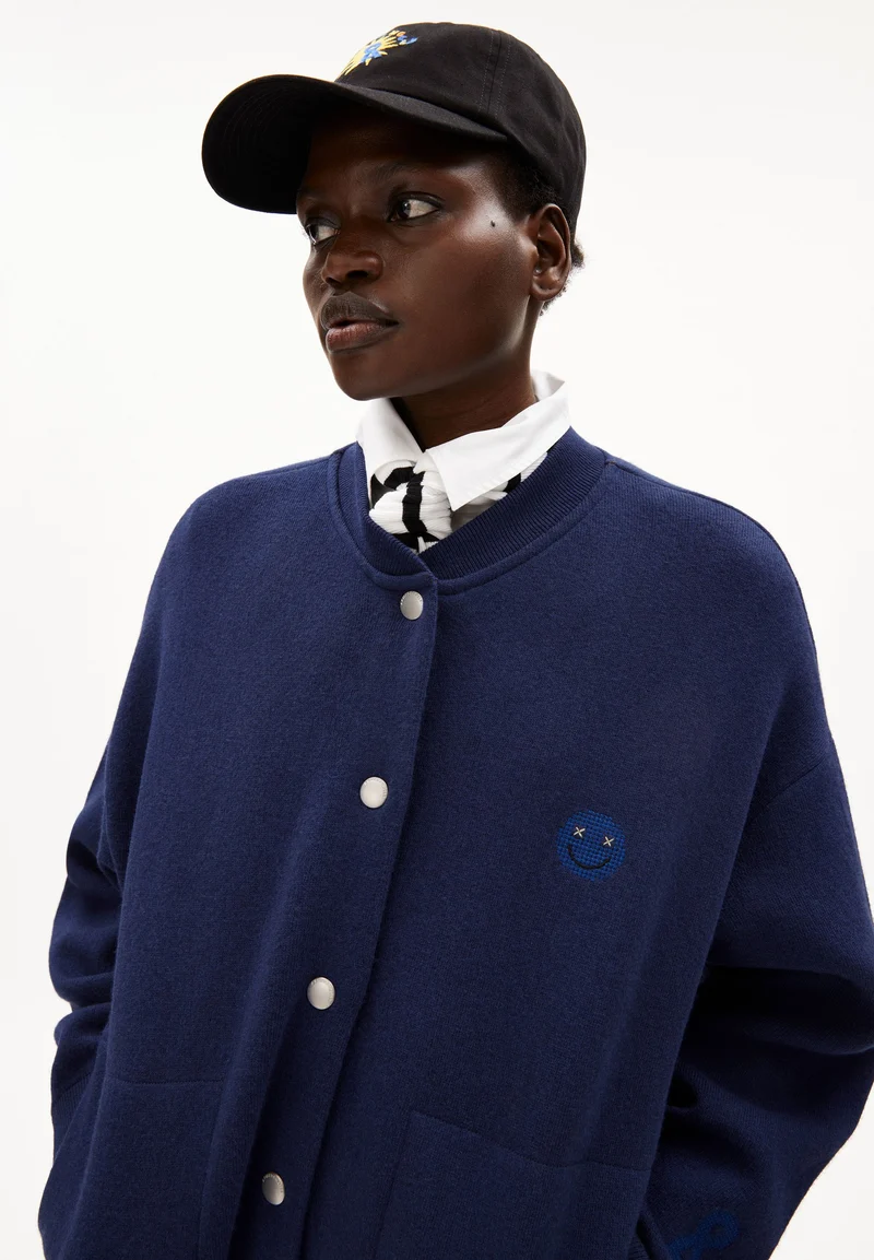 AALISON | blue noon-light tangerine