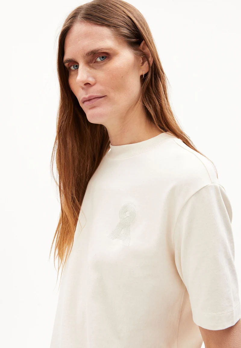 TARJAA Å EMBRO | undyed