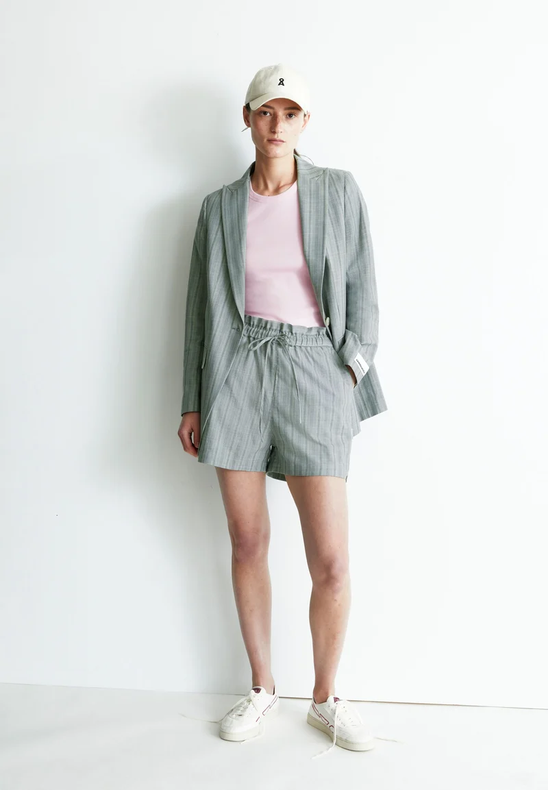 VAANNA STRIPED | seagreen-light oatmilk