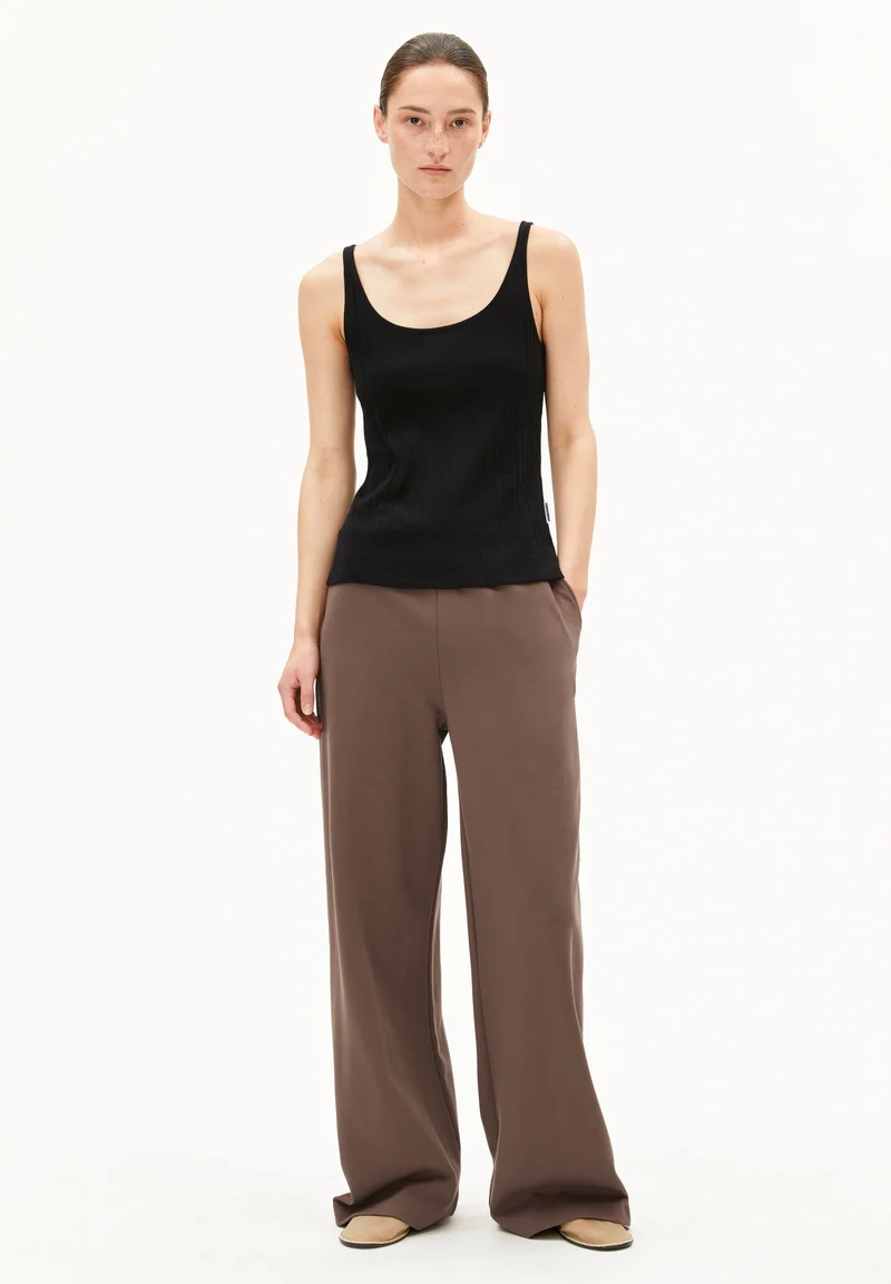 MAHELITAA | black