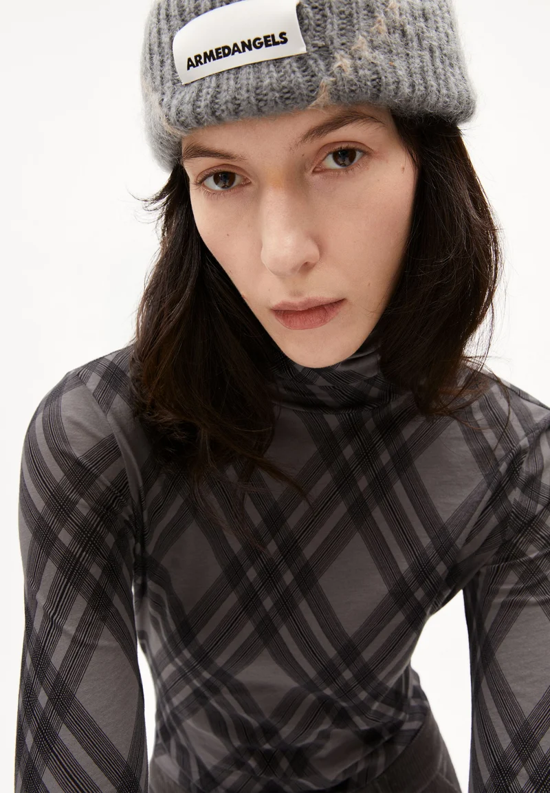 GRAZILIAA ARGYLE | iron cast