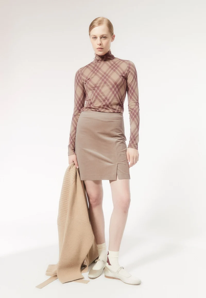 GRAZILIAA ARGYLE | cinnamon dust
