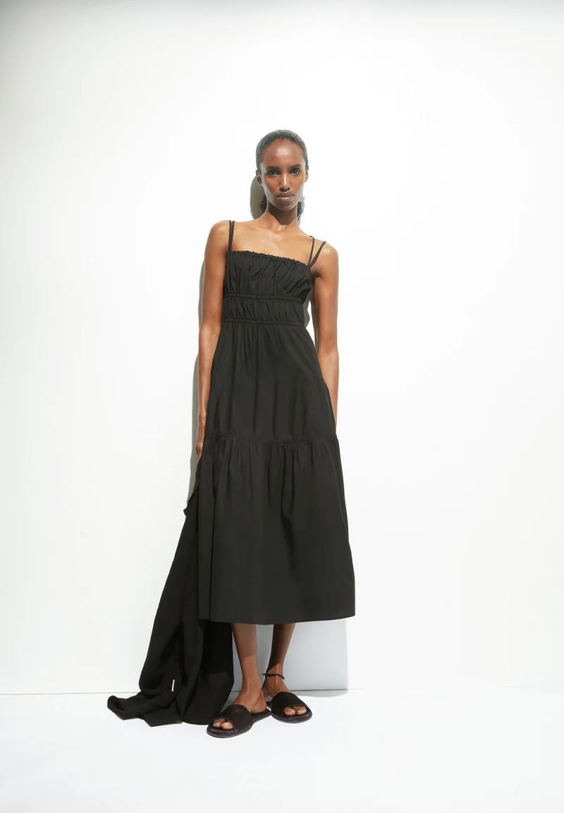 HETMALAA | black