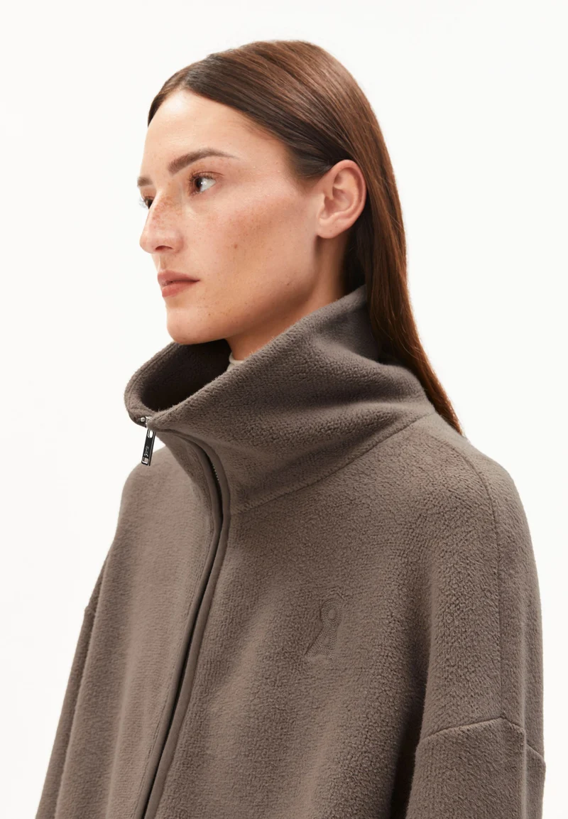 ANAAWIL | walnut cream