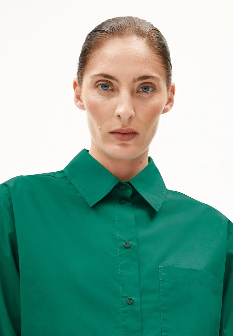 MAALGAA BLUSE | emerald green
