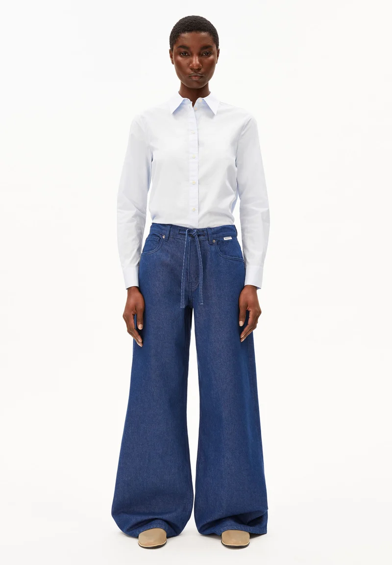 ASTRAEAAS MID WAIST WIDE JEANS | rinse