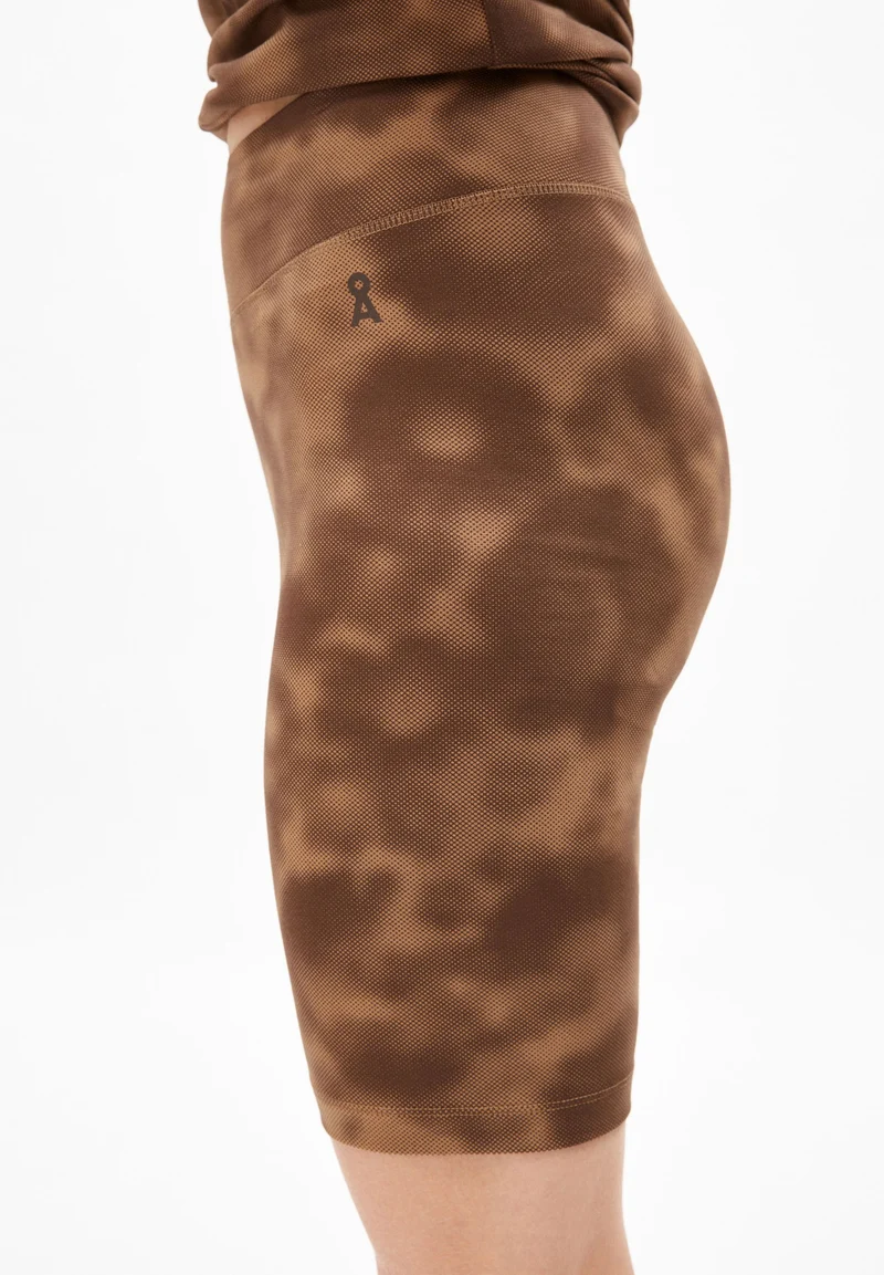 NEDAA AUTUMN GARDEN | pale umber