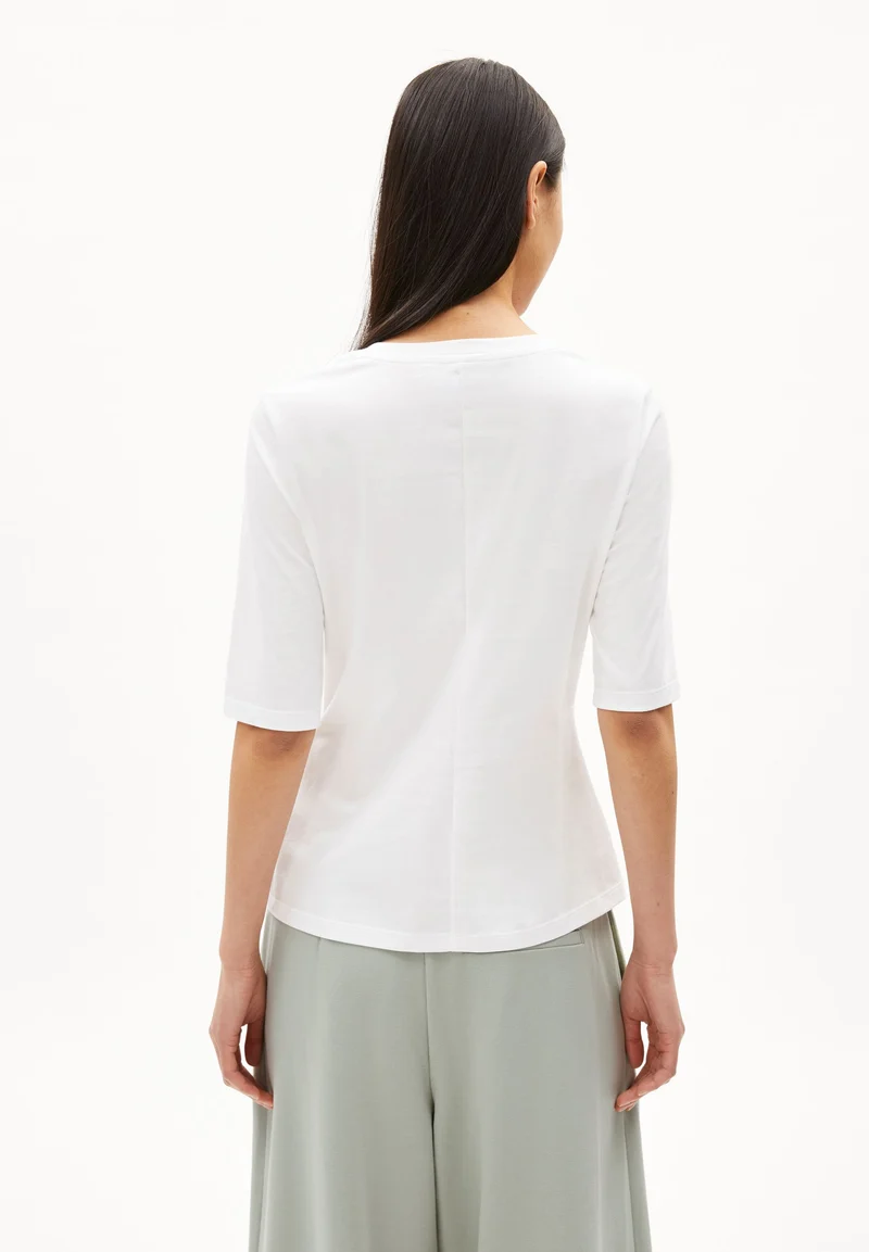 TRASLARAA JERSEY | white