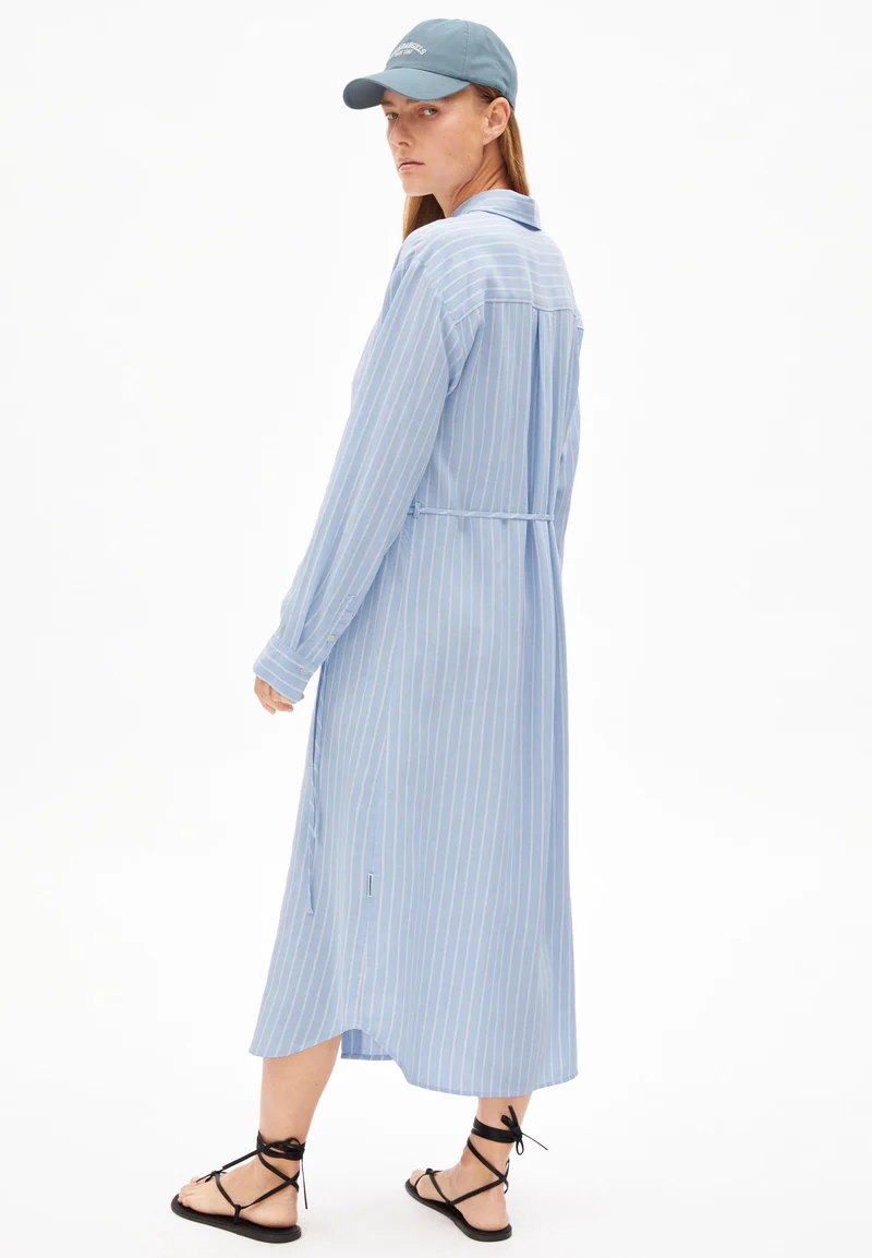 MATHAA LINO STRIPES | silky blue-morning sky