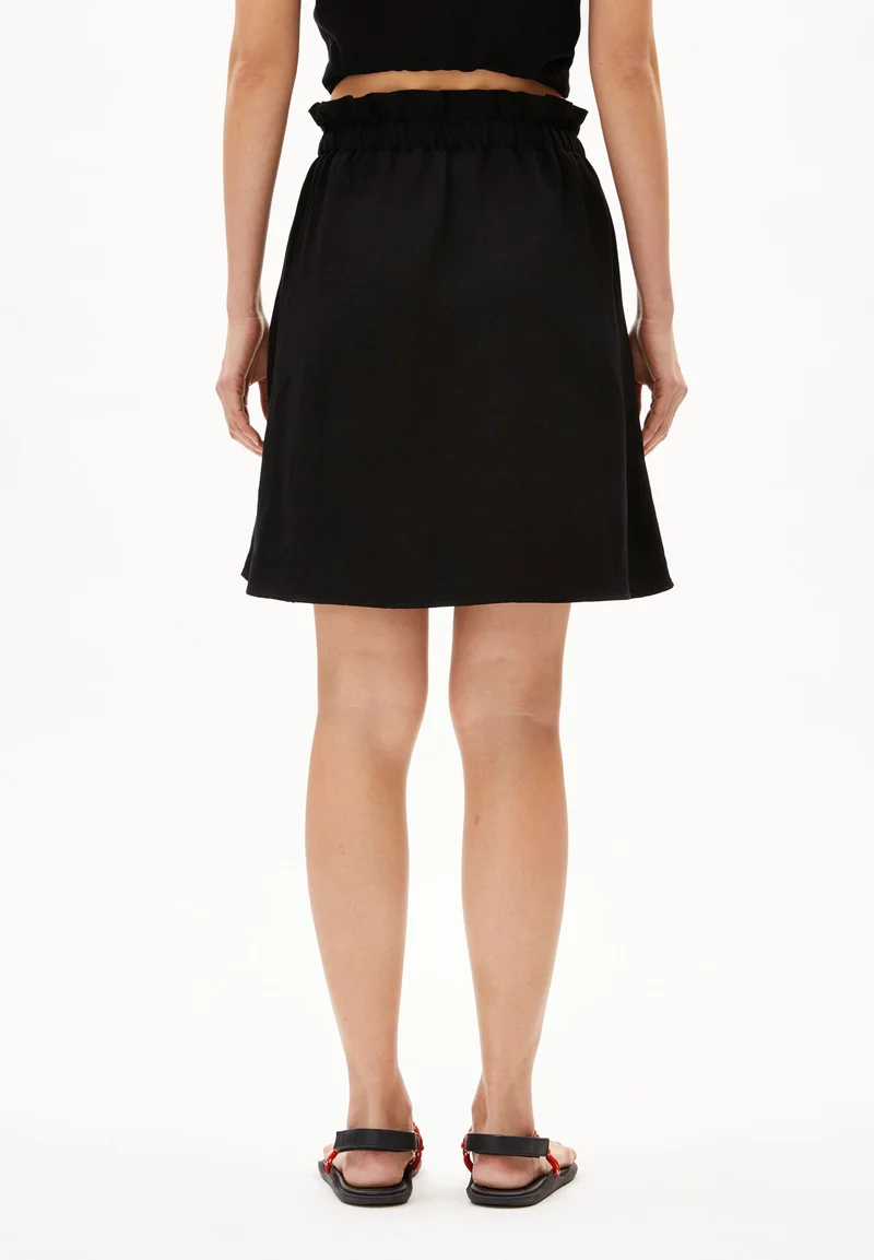FILIZAA LINO | black