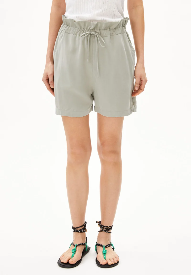 VAANNA LINO | seagreen