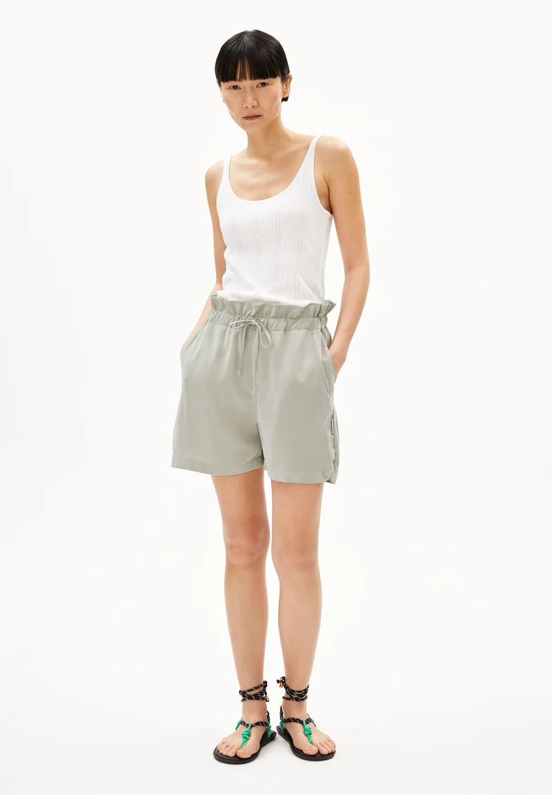 VAANNA LINO | seagreen