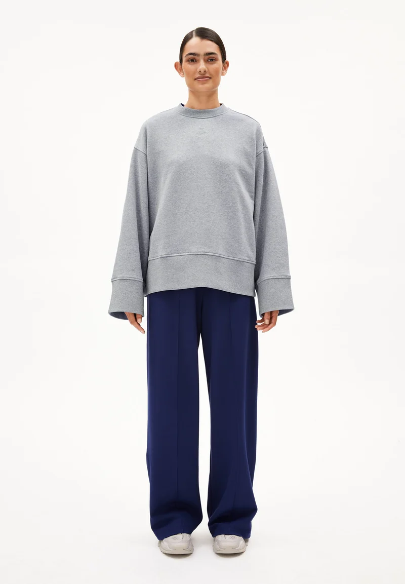 ANWAA SWEATSHIRT | silver melange