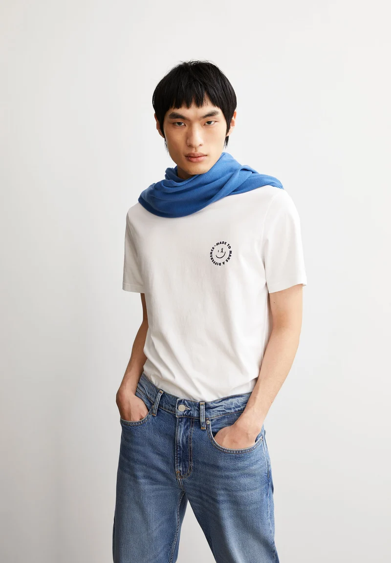 JAAMES SMILEY T-SHIRT | white