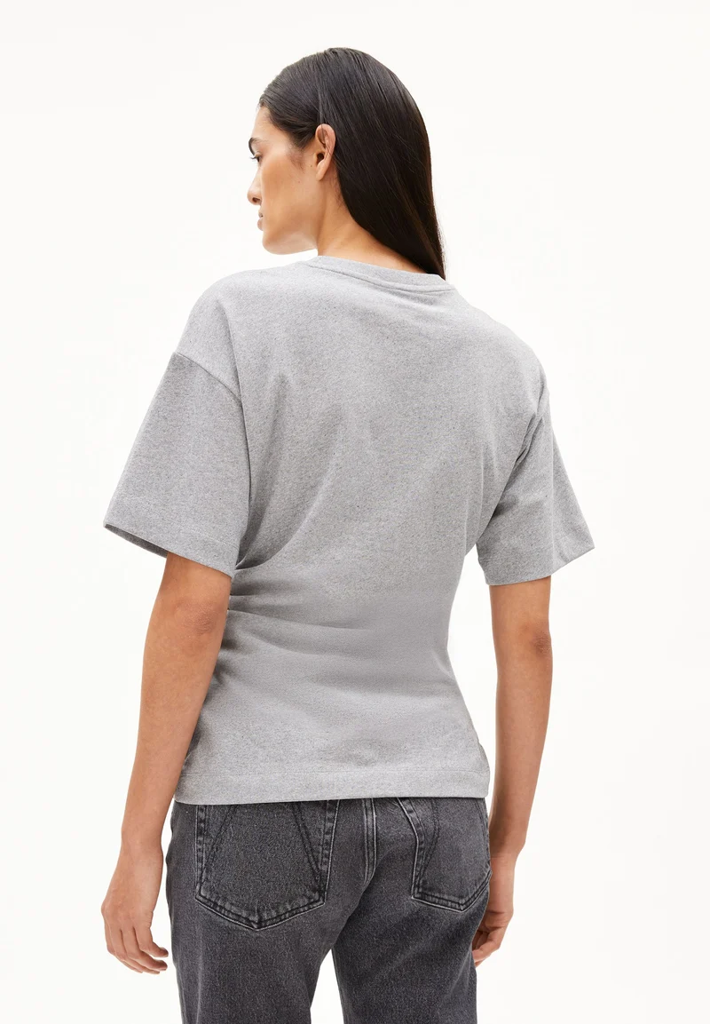 JAREKAA T-SHIRT | silver melange